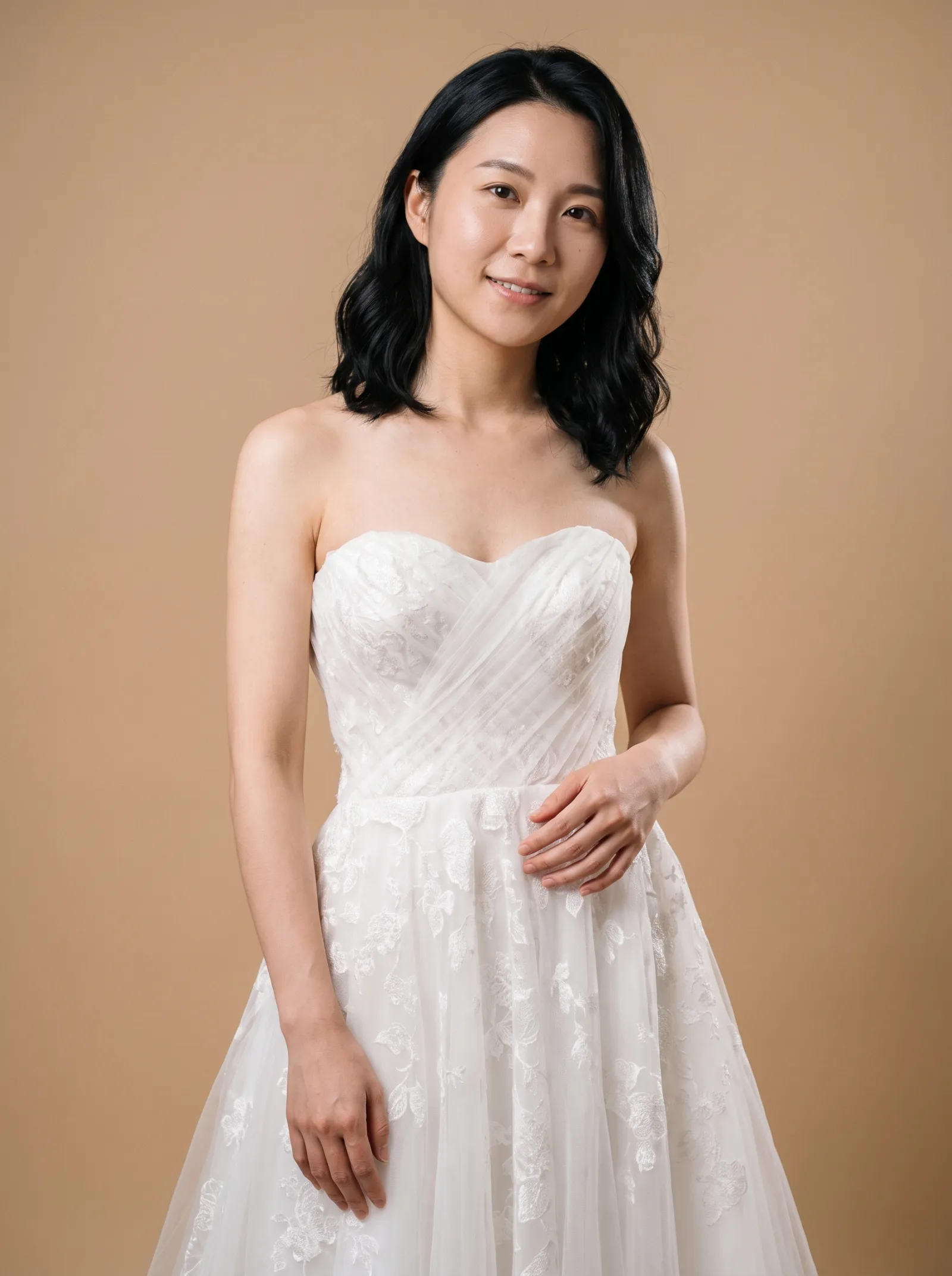 Wren wedding gown, bodice - three-quarter back