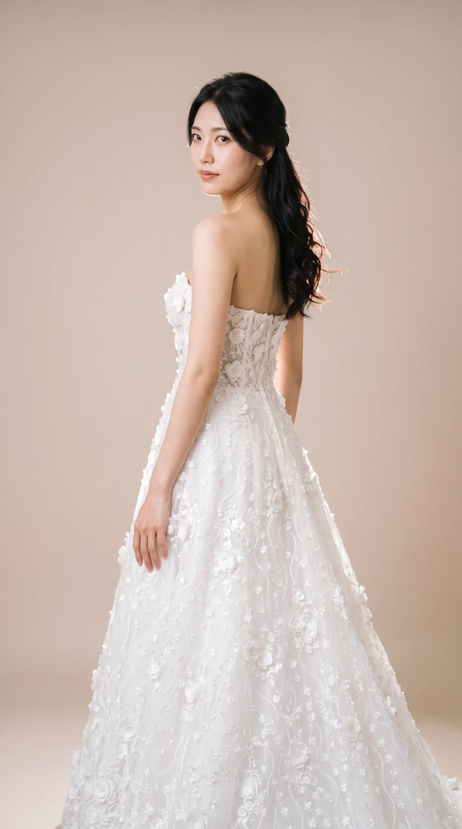 Whisper — Standard Catalog · Bodice - three-quarter back