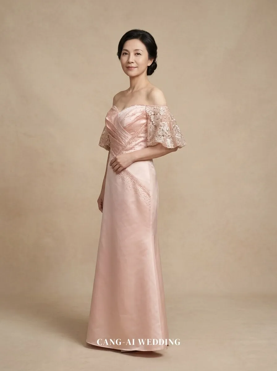 mother_gown_51 - F2 - Classic three-quarter stance