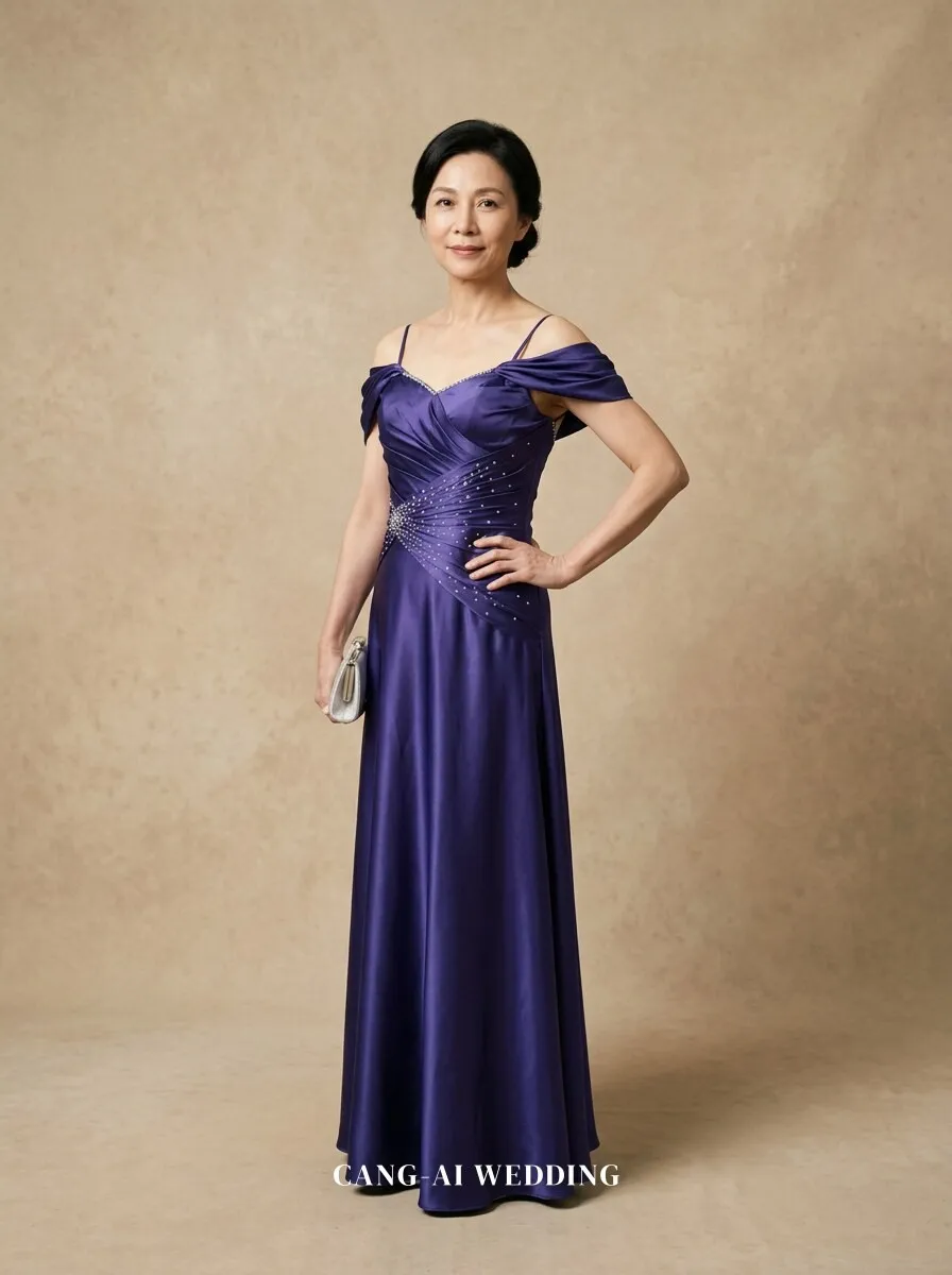 mother_gown_28 - Dignified stance with structured clutch
