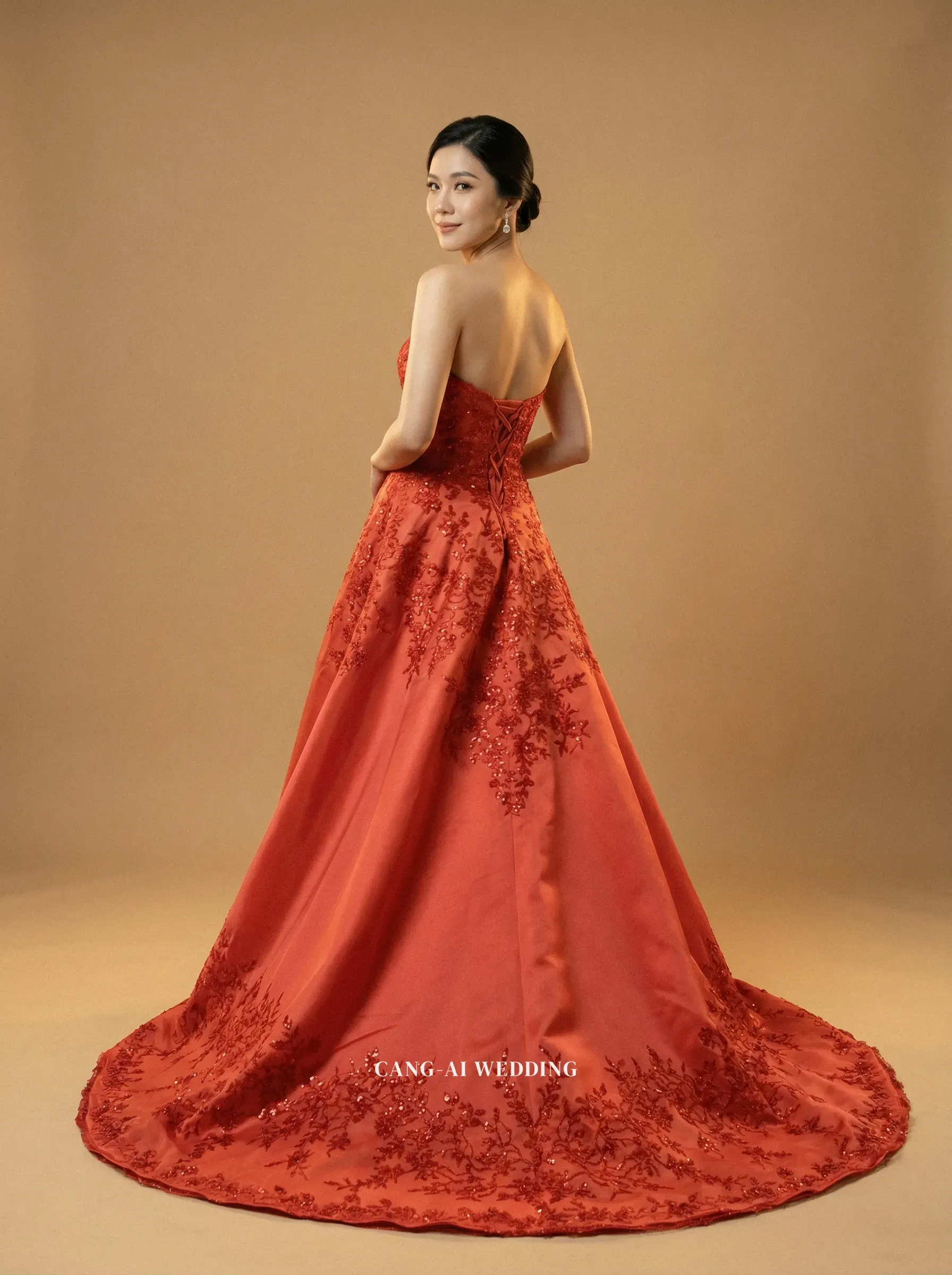 Evening gowns Singapore - elegant formal dresses for special occasions and events