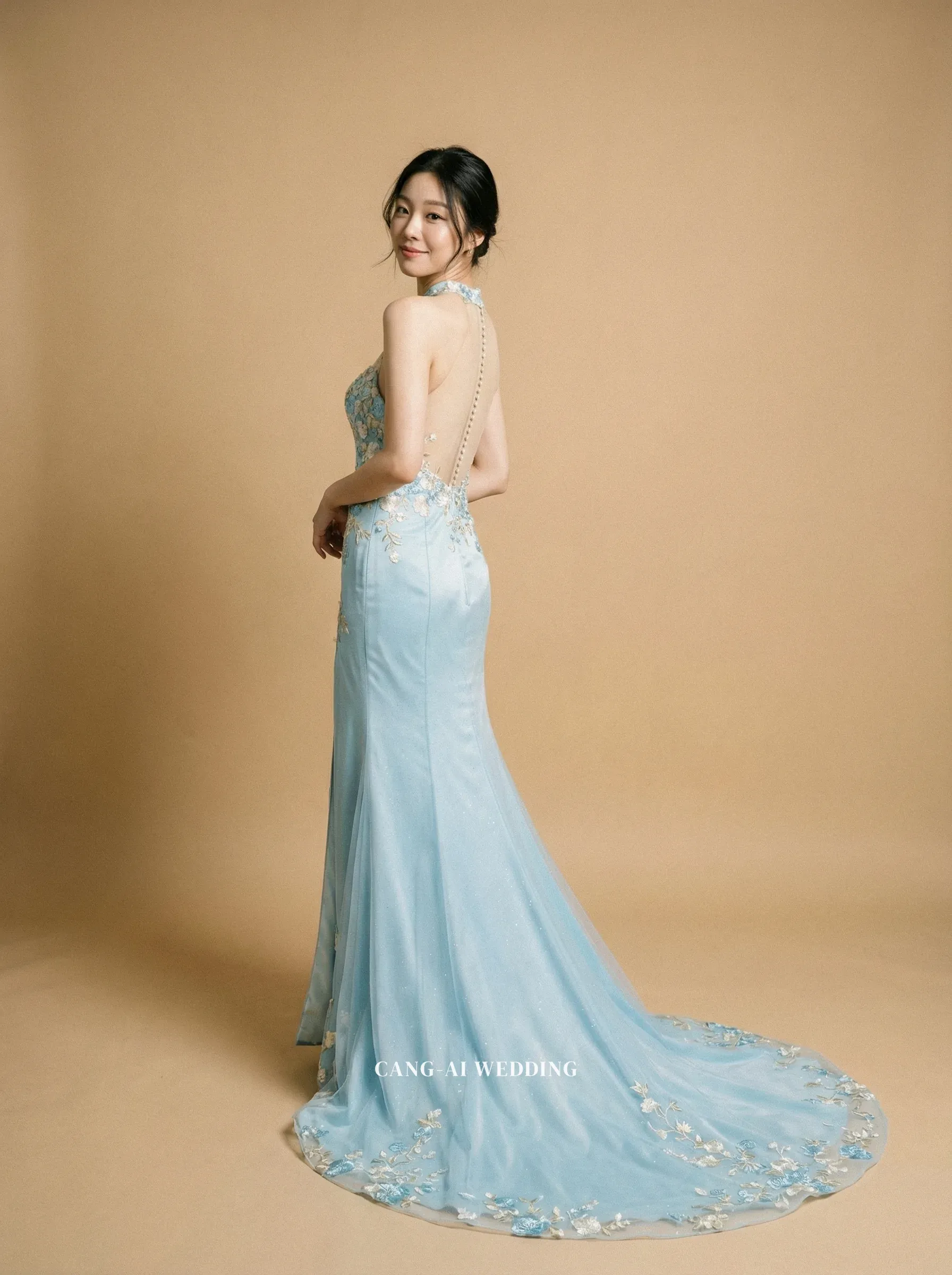 Evening gowns Singapore - elegant formal dresses for special occasions and events